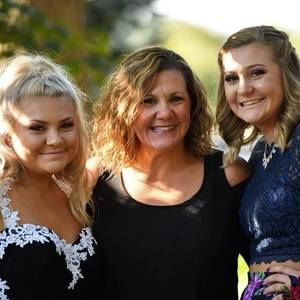 Meet your Posher, Adrienne